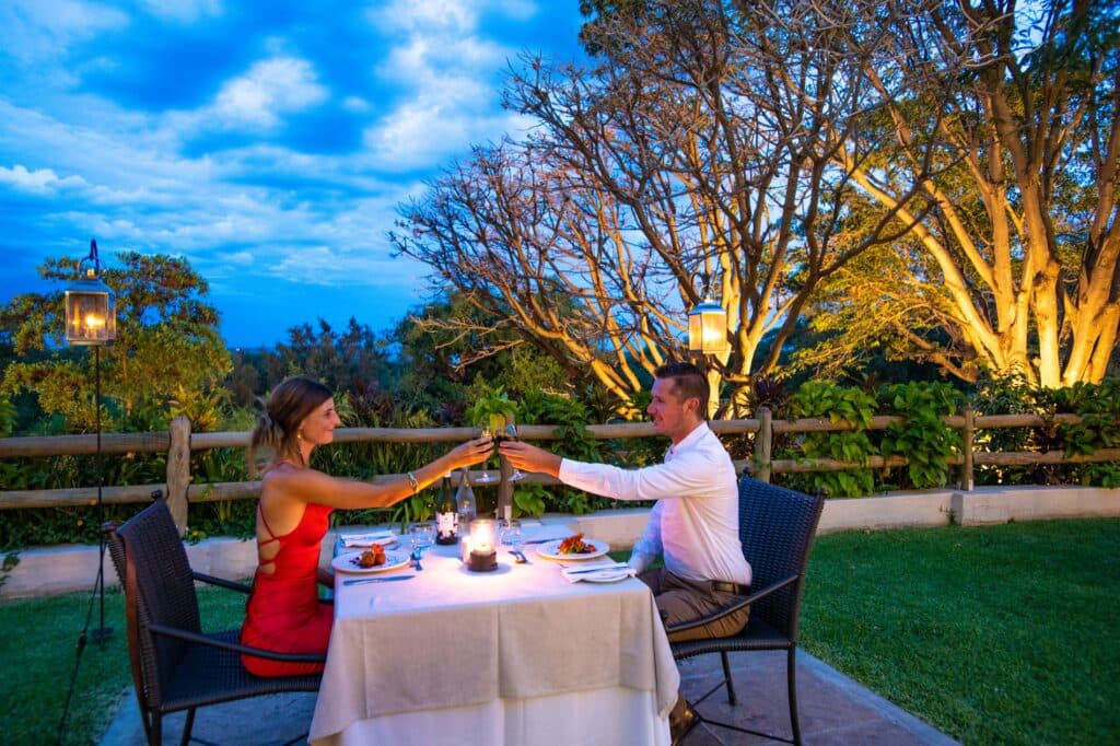5 Romantic Things to do in Vic Falls