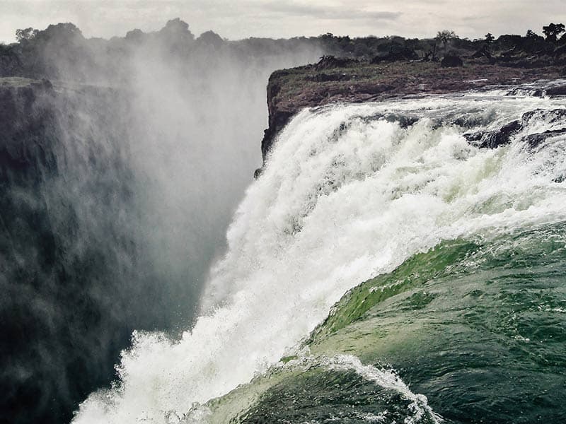 Five Reasons to Visit Victoria Falls