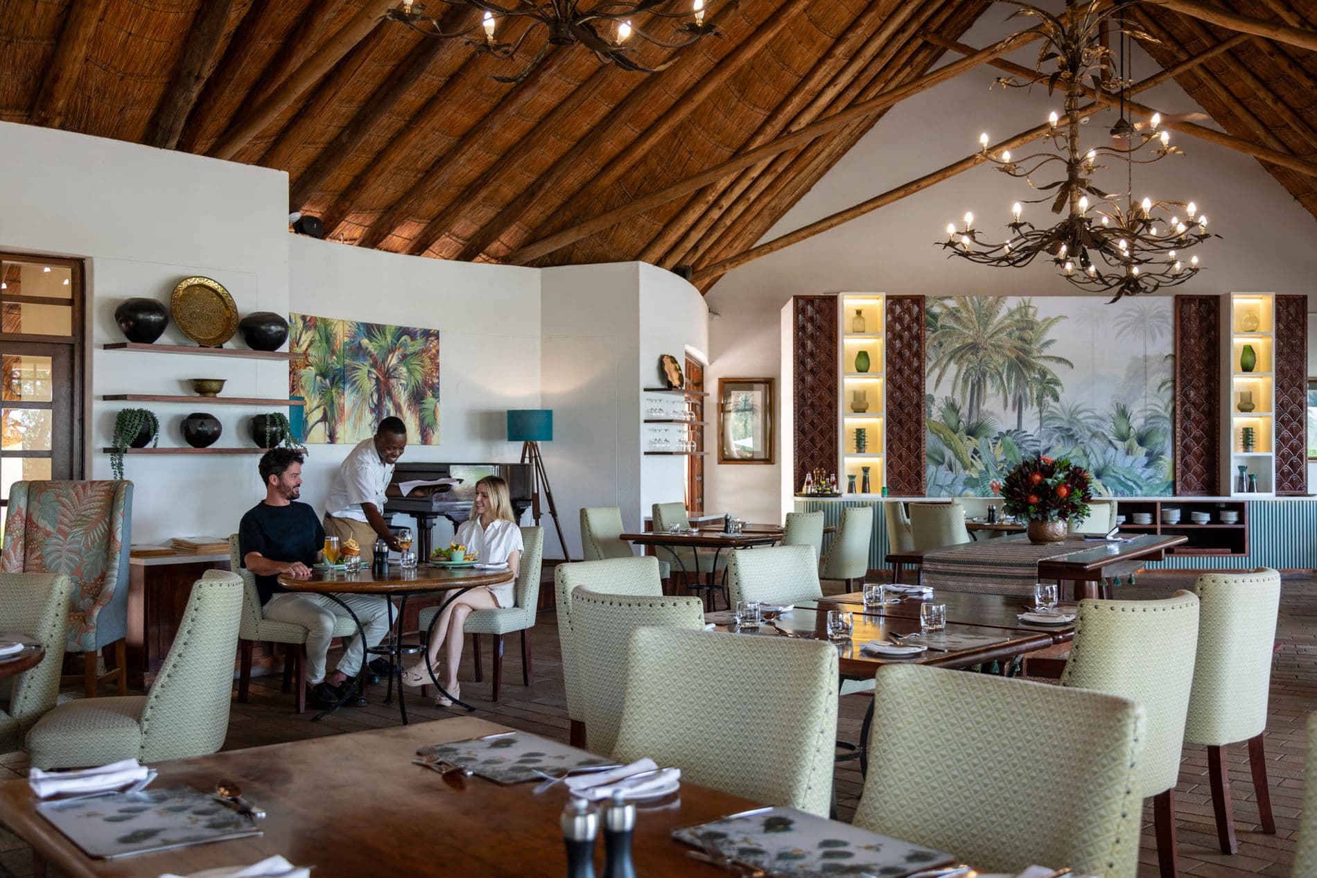 Ilala-Lodge-Dining-2-Lunch-05